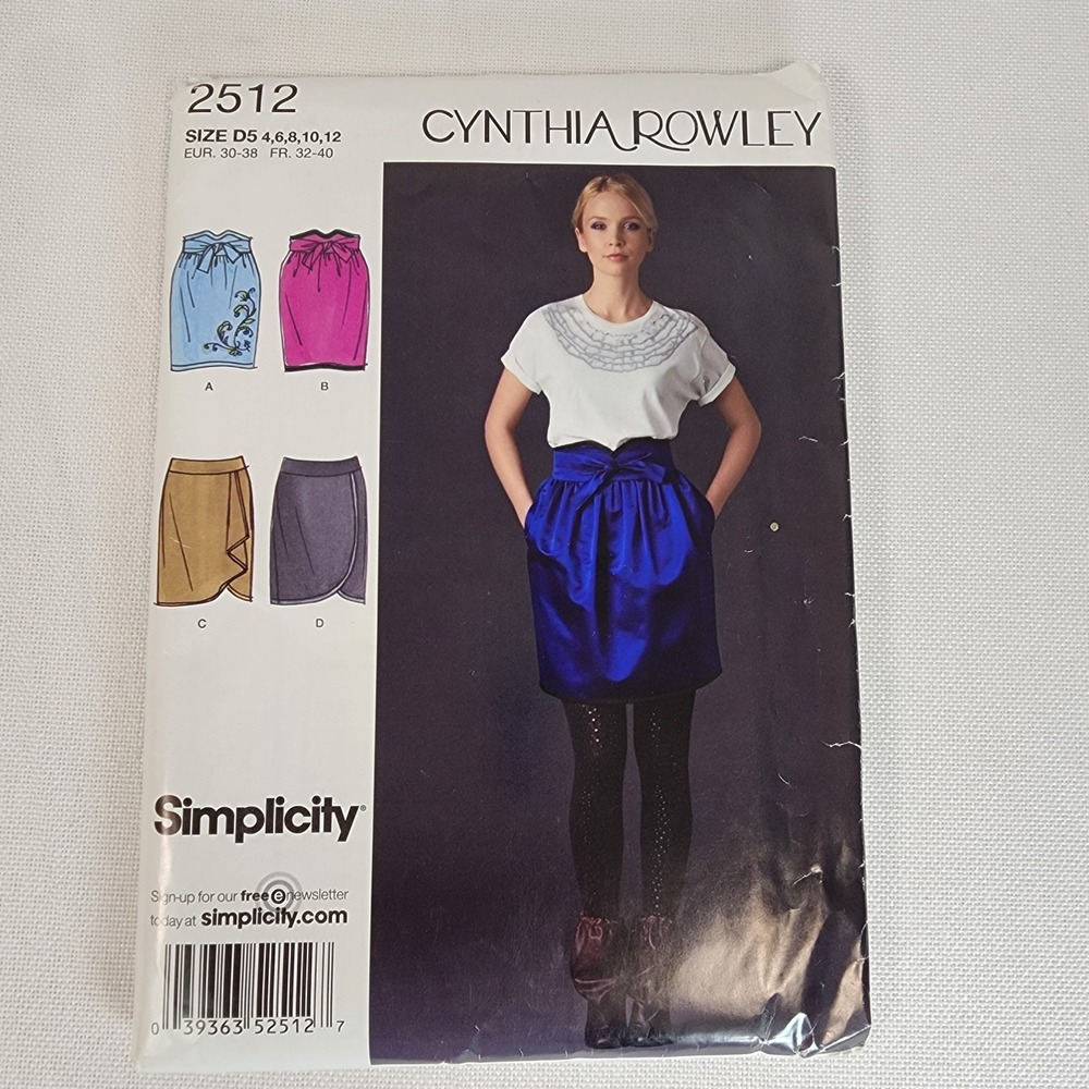 SIMPLICITY 2512 MISSES SKIRTS WITH  VARIATIONS PATTERN--UNCUT-4-12